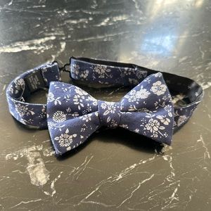 FLORAL Adjustable Bow Tie